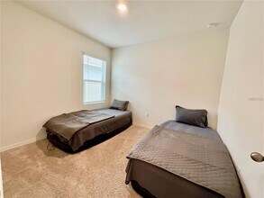 718 Chinoy Rd in Davenport, FL - Building Photo - Building Photo