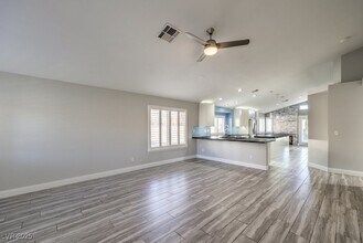 2424 Wild Ginger Ln in Las Vegas, NV - Building Photo - Building Photo