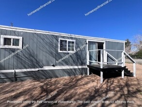 19127 Danbury Ave in Hesperia, CA - Building Photo - Building Photo