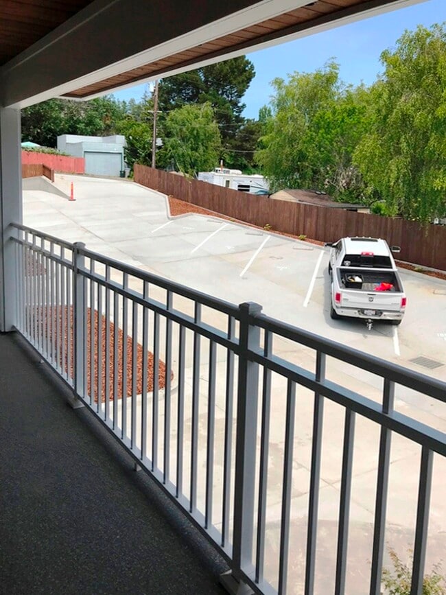 1964 Main St in Fortuna, CA - Building Photo - Building Photo