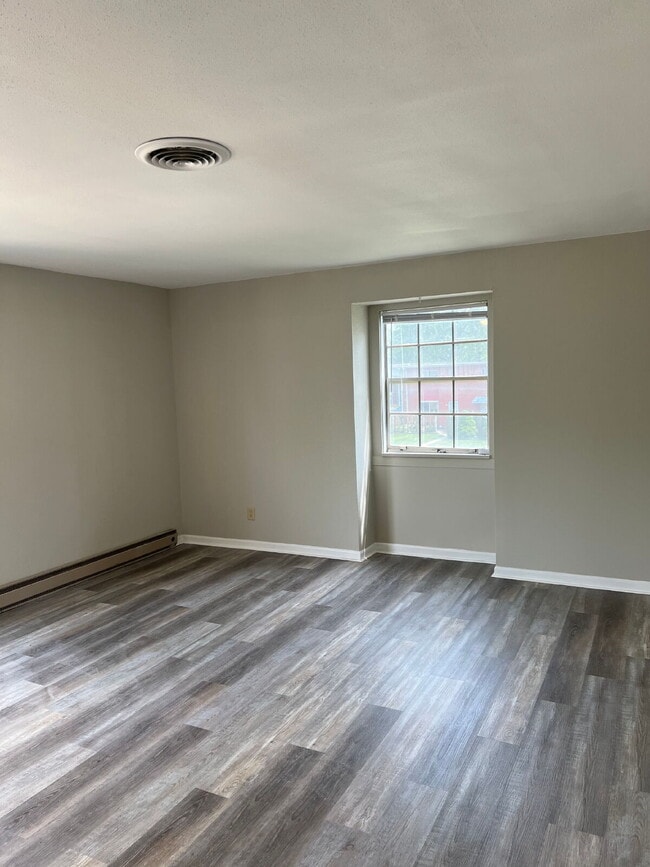 3116 Concord Dr in Springfield, IL - Building Photo - Building Photo