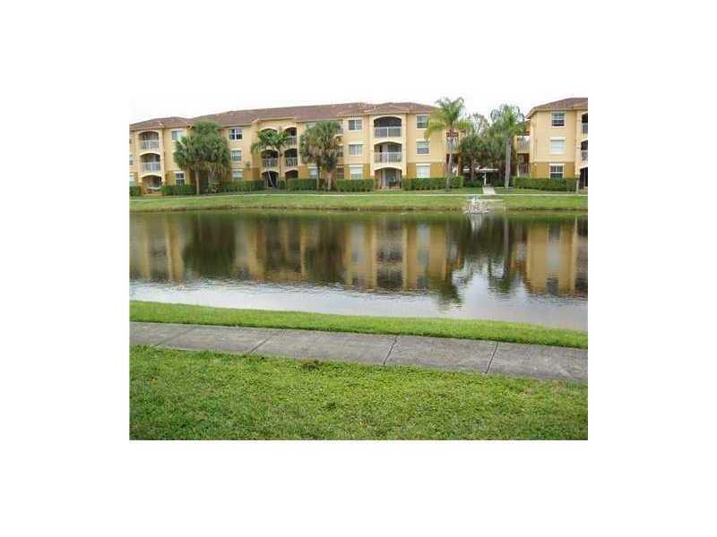 9615 NW 1st Ct, Unit 102 in Pembroke Pines, FL - Building Photo