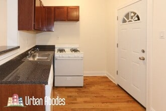 3829 N Fremont St, Unit M09B in Chicago, IL - Foto de edificio - Building Photo