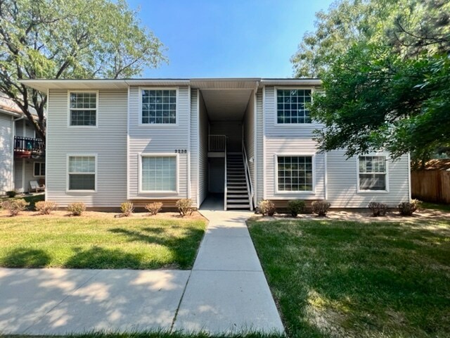 2238 S Stephen Ave, Unit 201 in Boise, ID - Foto de edificio
