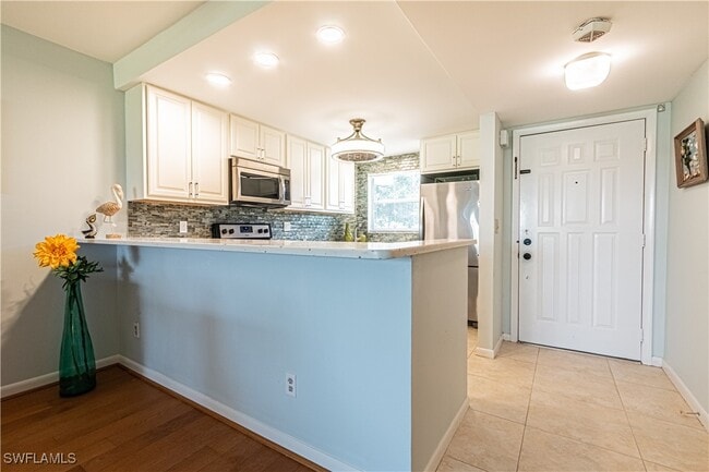 property at 1 High Point Cir W