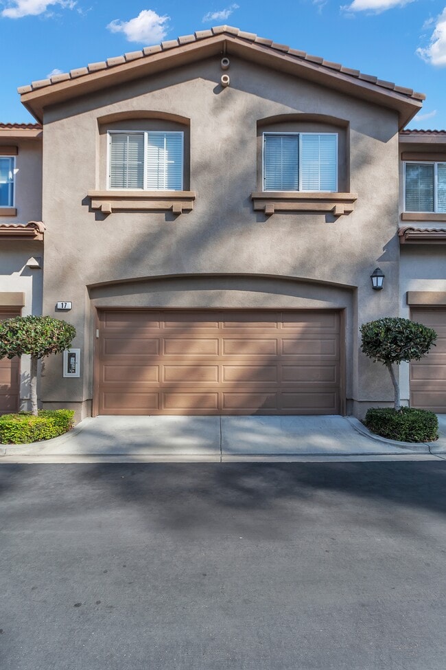 17 Sagamore in Irvine, CA - Building Photo - Building Photo