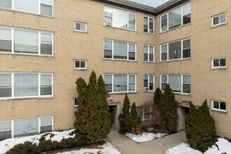 7545 N Bell Ave in Chicago, IL - Building Photo - Building Photo