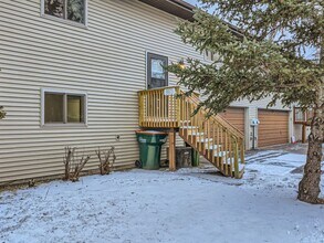 9973 Austin St NE in Blaine, MN - Building Photo - Building Photo