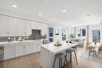 Anton Pacific in Santa Cruz, CA - Building Photo - Building Photo
