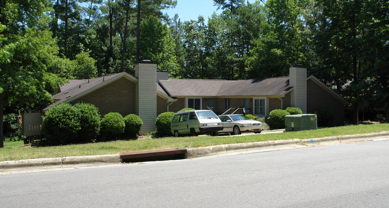 4924 Pebble Beach Dr in Raleigh, NC - Building Photo