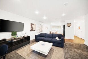 The Grove in Spokane, WA - Building Photo