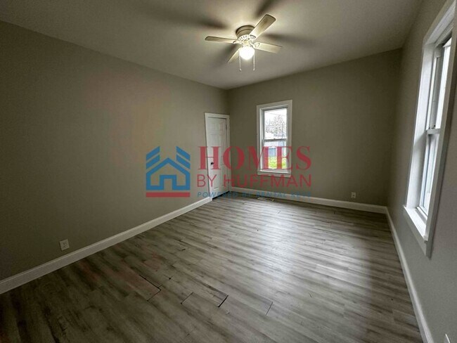 1525 W Dresden St in Evansville, IN - Building Photo - Building Photo