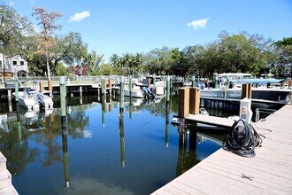 2948 Hidden Harbour Ct in Fort Lauderdale, FL - Foto de edificio - Building Photo