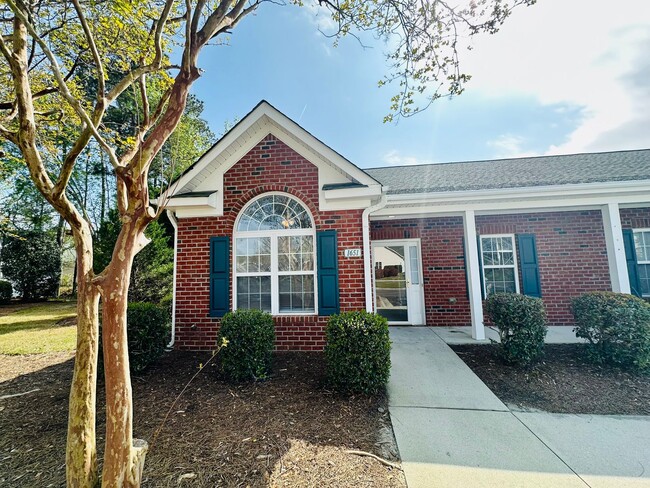 1651 Honeybee Ln in Wilmington, NC - Foto de edificio - Building Photo