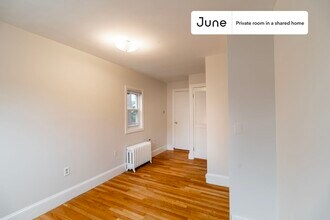 Room in Shared 4 bed/2 bath home in Boston, MA - Building Photo - Building Photo