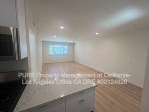 13554 Rye St in Los Angeles, CA - Building Photo - Building Photo