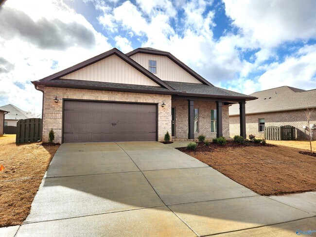 102 Mississippi St in Madison, AL - Building Photo - Building Photo