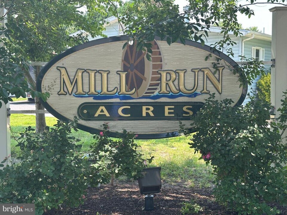 31748 Mill Run Dr in Ocean View, DE - Building Photo