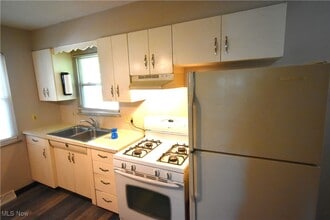 3583 Lloyd Rd in Cleveland, OH - Building Photo - Building Photo