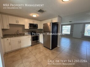 450 Briarwood Rd in Venice, FL - Building Photo - Building Photo