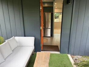 1889 Lancaster Rd in Freeland, WA - Building Photo - Building Photo