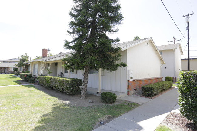 1908 W Bayport Cor in Anaheim, CA - Building Photo - Building Photo