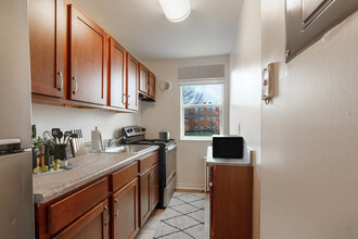 Woodberry Village in Washington, DC - Building Photo - Building Photo