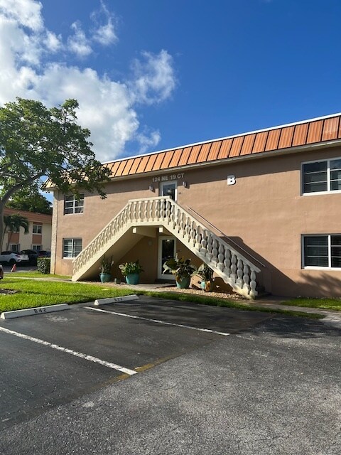 property at 124 NE 19th Ct