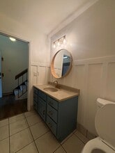 5636 S 27th St, Unit 5 in Milwaukee, WI - Foto de edificio - Building Photo