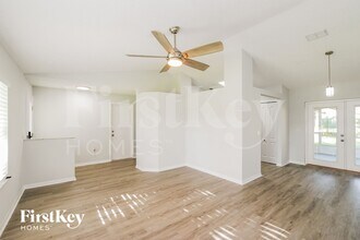 29 Brian Ln in Palm Coast, FL - Building Photo - Building Photo