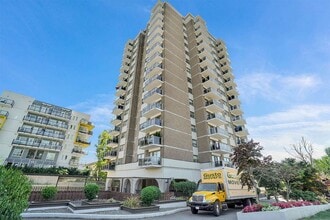 Tantus Tower in New Westminster, BC - Building Photo - Building Photo