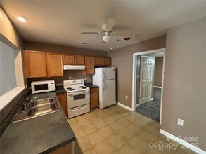 113 Steam Engine Dr in Mooresville, NC - Building Photo - Building Photo