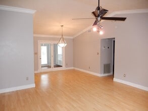5527 Denargo Dr in Tallahassee, FL - Building Photo - Building Photo