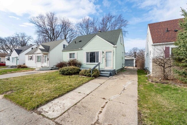 14921 Myola Ave in Warren, MI - Building Photo - Building Photo