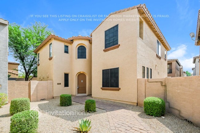 2370 W Sleepy Ranch Rd in Phoenix, AZ - Foto de edificio - Building Photo