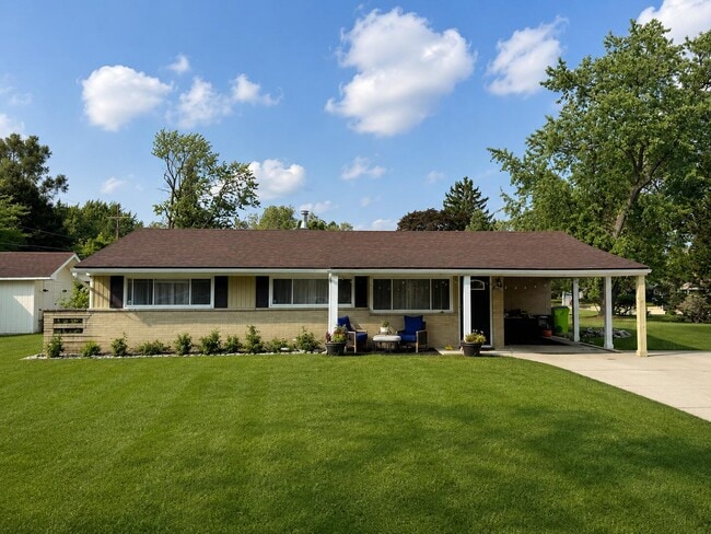 property at 2380 Walce Dr