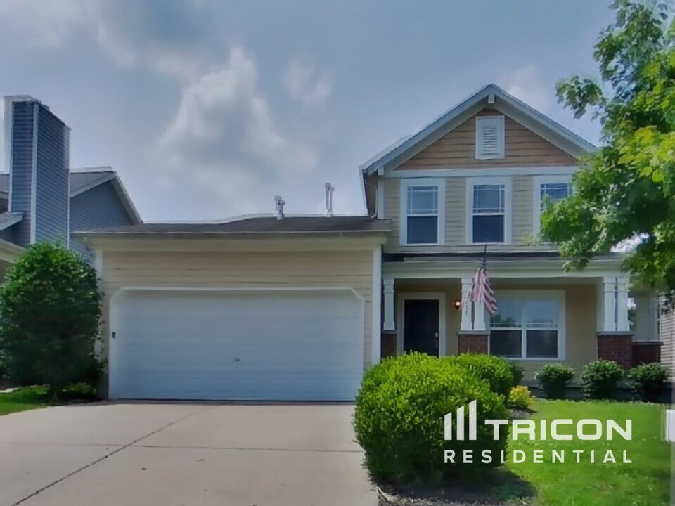 2137 Erin Ln in Mount Juliet, TN - Building Photo