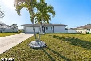 516 W Retunda Pkwy in Cape Coral, FL - Building Photo