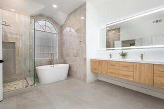 2325 Flanders Ln in Plano, TX - Building Photo - Building Photo