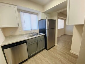 Beartown Flats in Springfield, MO - Foto de edificio - Interior Photo