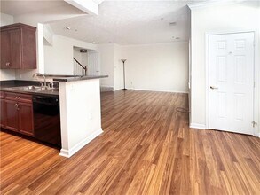 203 Sonie Dr in Sewickley, PA - Building Photo - Building Photo