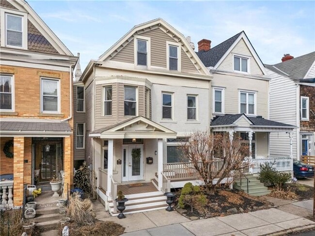 property at 5719 Walnut St