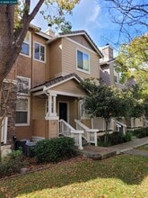 4764 Central Pkwy in Dublin, CA - Building Photo - Building Photo