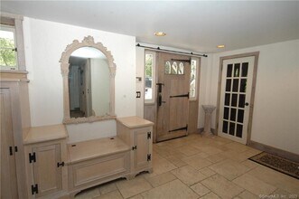 178 Ferris Hill Rd in New Canaan, CT - Building Photo - Building Photo