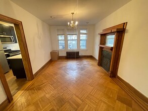 2437 Ontario Rd NW in Washington, DC - Building Photo - Building Photo