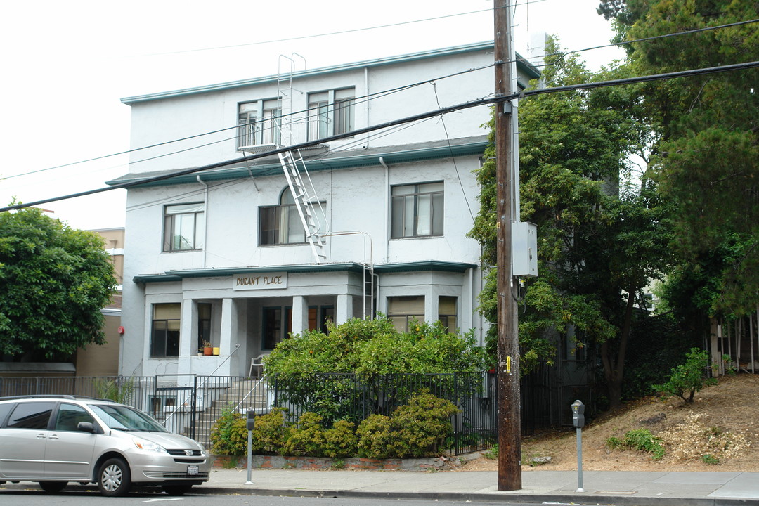 2605 Durant Ave in Berkeley, CA - Foto de edificio