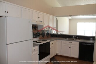 2915 Whirlaway Ct in Green Cove Springs, FL - Foto de edificio - Building Photo