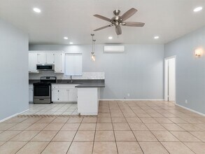 1116 E 1st St in Long Beach, CA - Building Photo - Building Photo