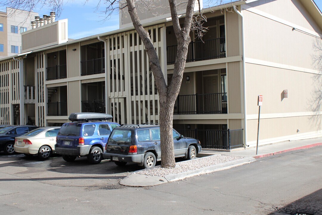 1209 W Plum St-Unit -B14 in Fort Collins, CO - Foto de edificio