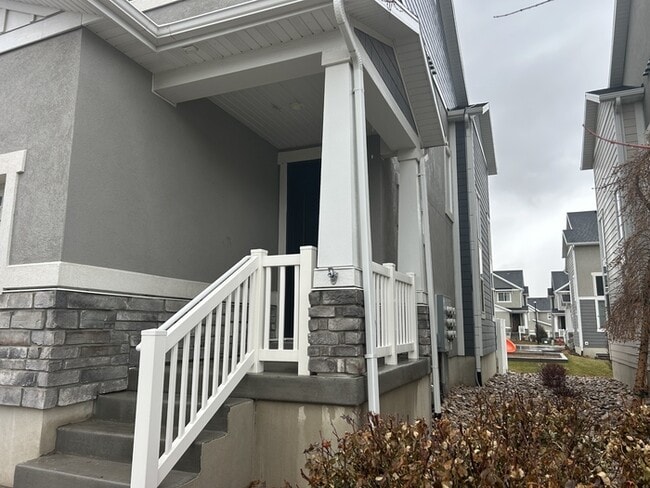 3672 W 2330 N in Lehi, UT - Building Photo - Building Photo